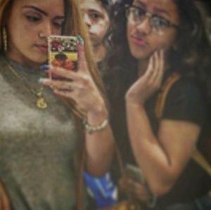 Meet your Posher, Xion